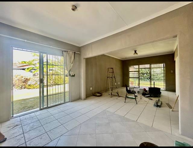 3 BEDROOM HOUSE FOR SALE IN VANDERBIJLPARK CW 3